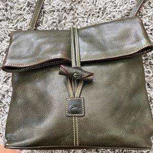 Dooney & Bourke Crossbody.. Excellent Condition. Dark Olive color